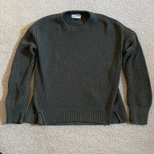 Universal Thread Men's Dark Green Crewneck Sweater